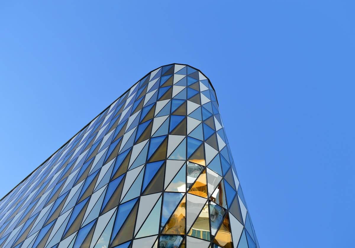 请神活动?菲律宾球场“詹库连线”,模仿者合体秀球技